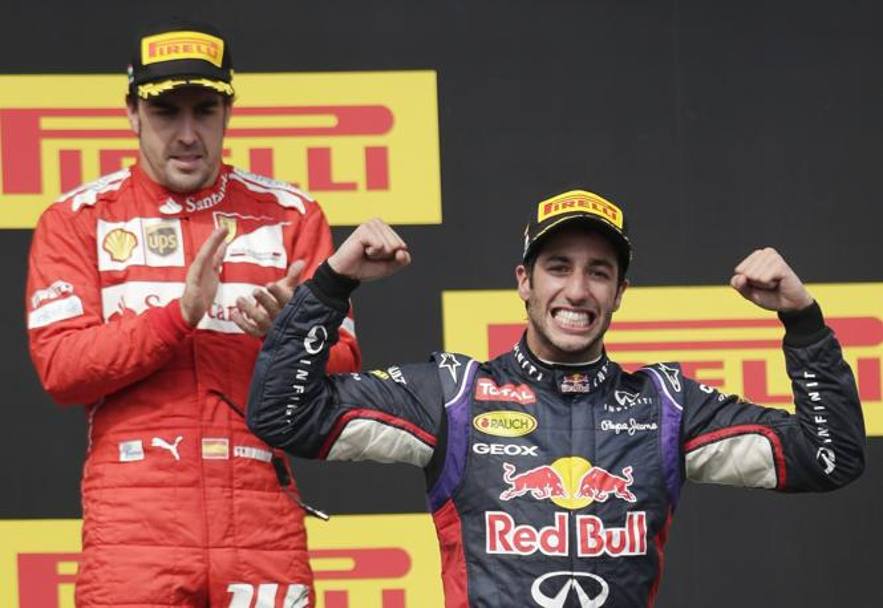 Alle spalle di Ricciardo, Alonso secondo. Ap